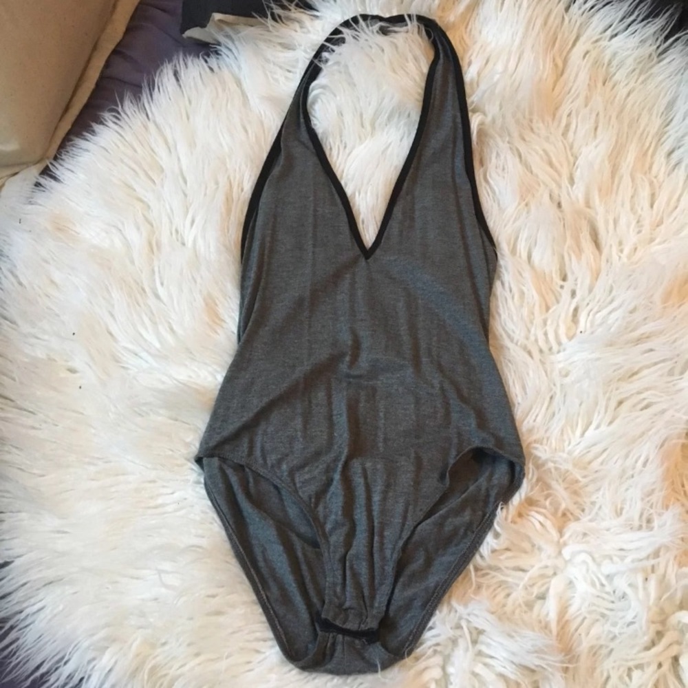 ❌SOLD❌Bodysuit - Picture 1 of 3